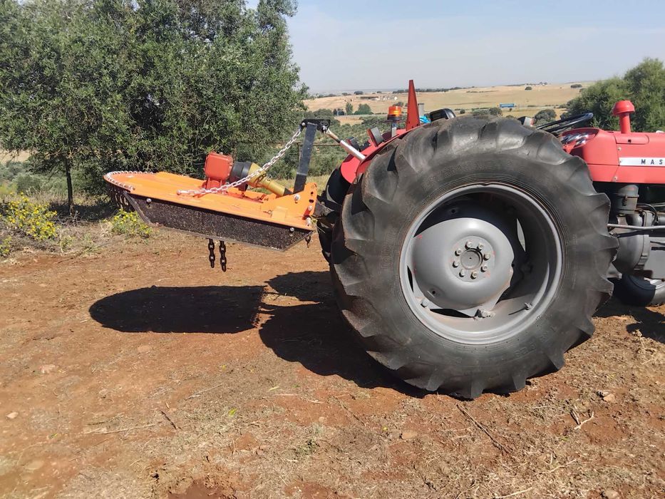 Trator Massey Ferguson 133 Impecável