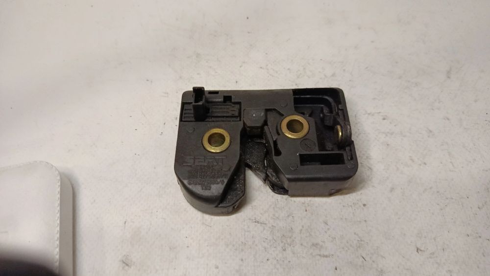 Fechadura / fecho da mala SEAT Cordoba Vario (6K5)