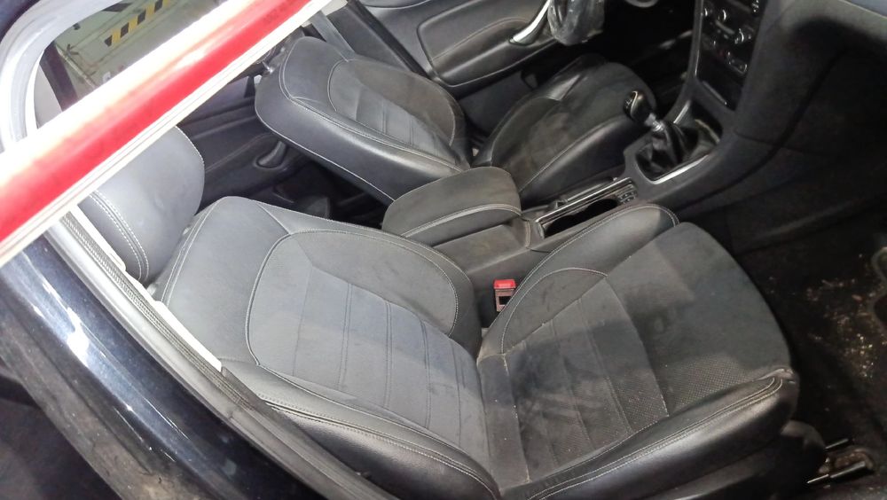 Conjunto de bancos FORD Mondeo IV Carrinha (BA7)