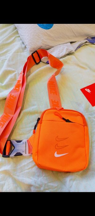 Torebka Nike pomarańczowa