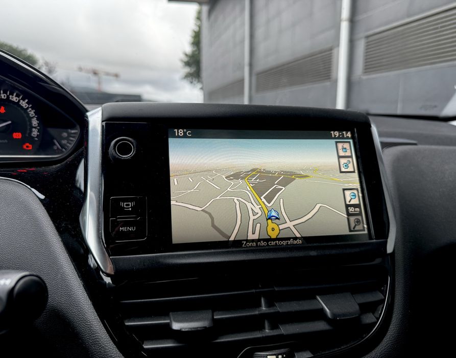 Peugeot 208 1.6 e-HDi