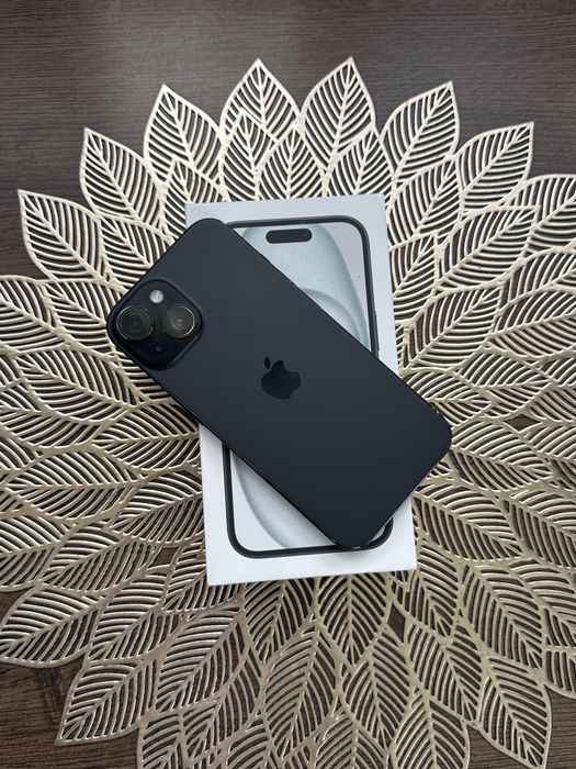 Iphone 15 czarny  |       100% kondycjii     |      128  GB