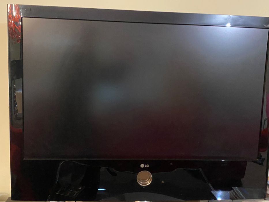 TV LG 42 6000 LCD com comando original