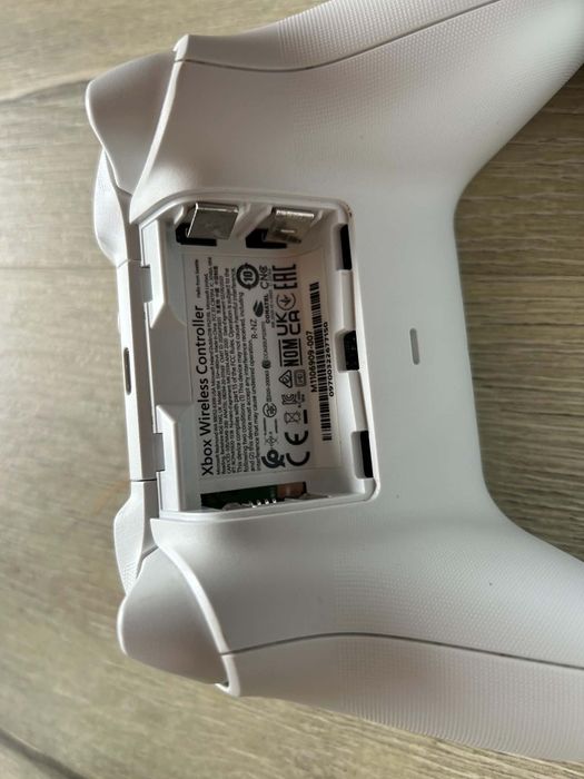 Konsola Xbox Series S | JAK NOWA | Pad Robot White