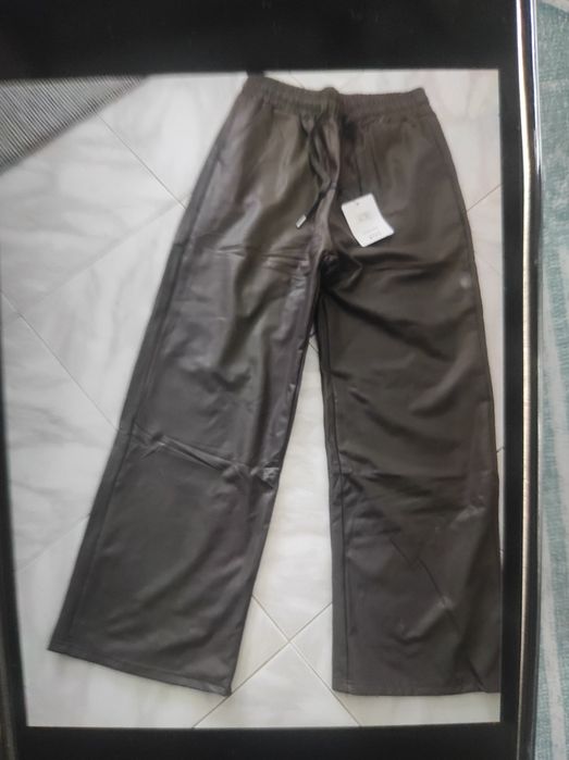 Calças pantalonas senhora novas