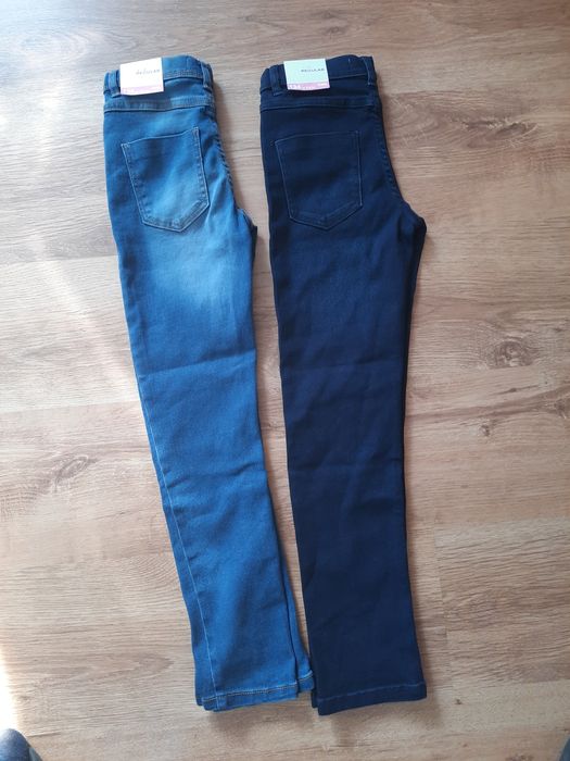 Spodnie jenas r.134