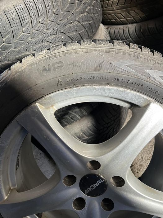 Продається автошина