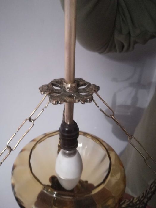 Candeeiro de tecto antigo