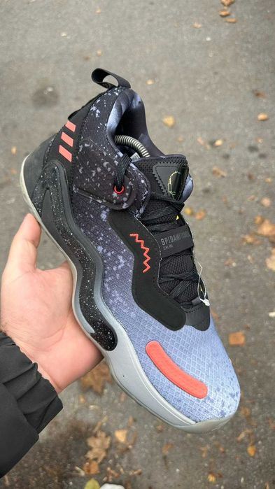 adidas don issue 3 - купити чоловіче взуття - Ціна на OLX.ua