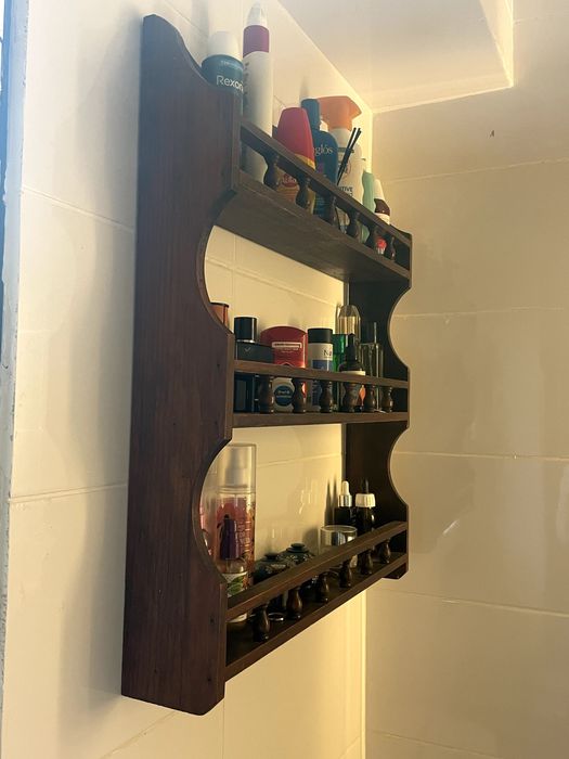 Armário suspenso para casa de banho ou cozinha