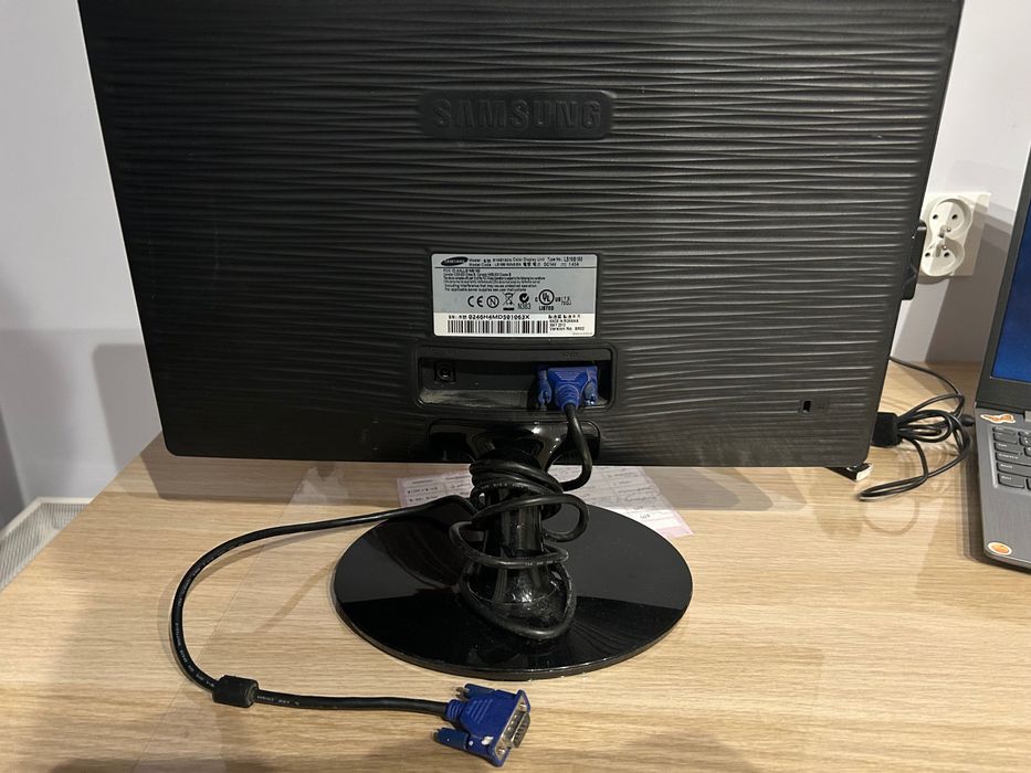 Monitor Samsung Syncmaster S19B150