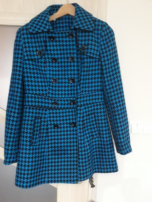 Płaszcz rozmiar 38/40.