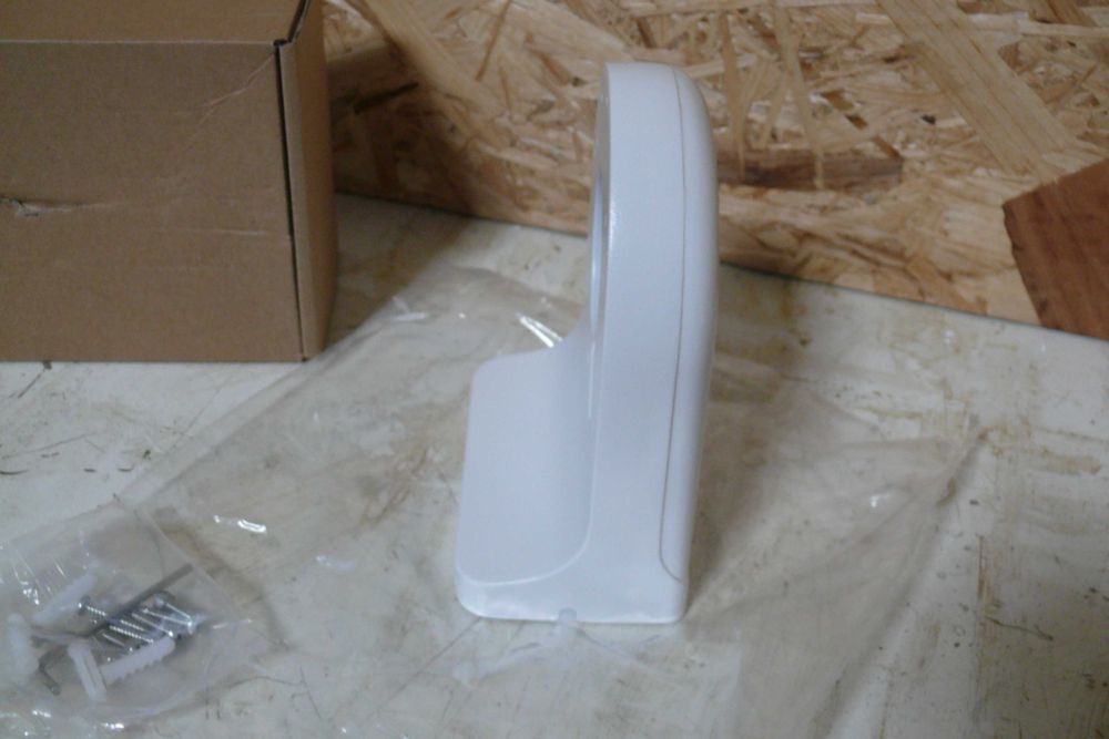 Suporte de parede branco para câmaras CCTV