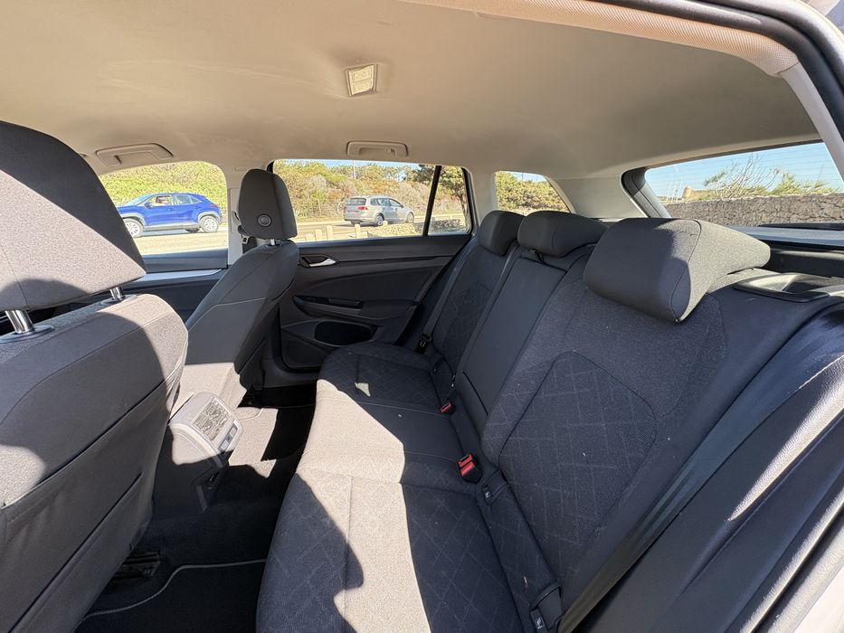 Volkswagen Golf 8 Variant 2.0tdi