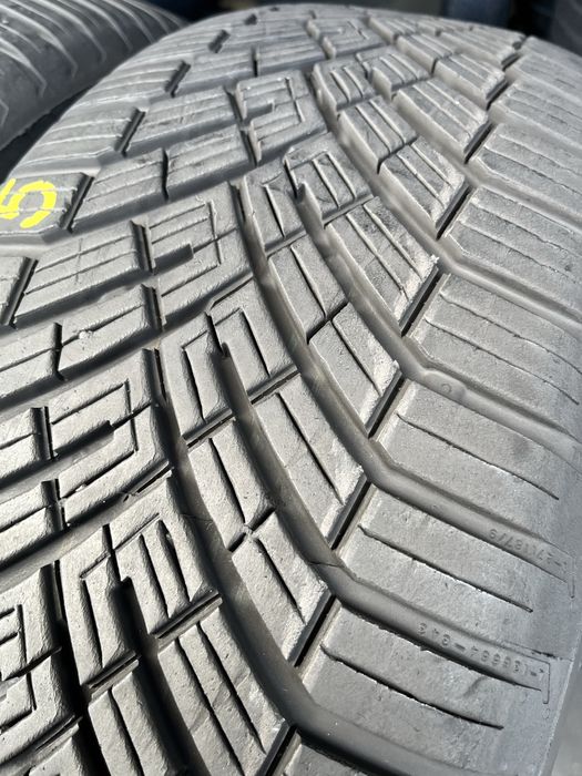 235/55/19 Continental AllSeason Contact 2 2025R 7.5mm