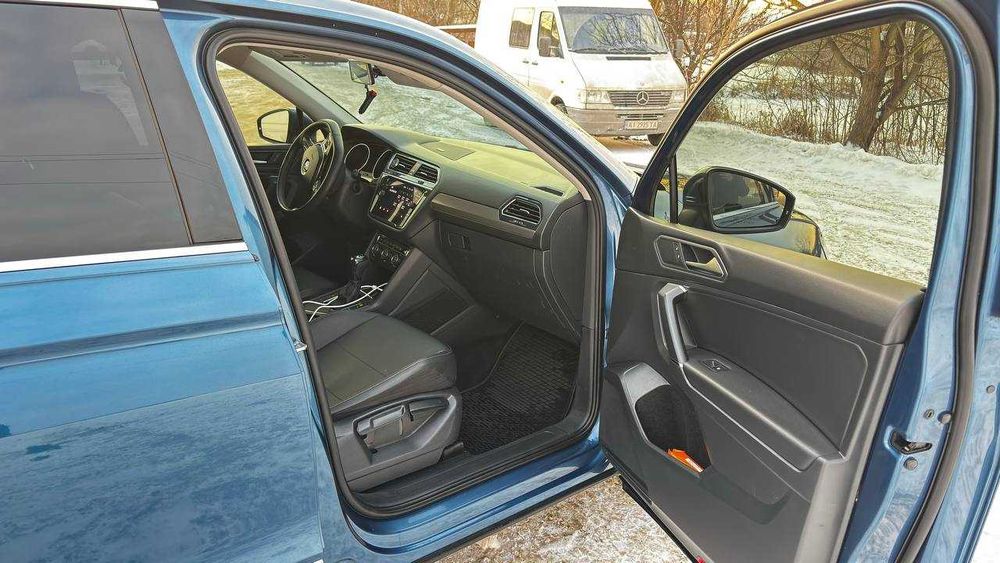 Авто Volkswagen Tiguan Allspace 2019 2.0 TSI АT (184 к.с.) + Каско