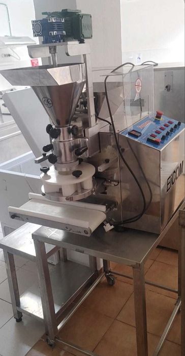 Trespasse de confeitaria, totalmente equipada e pronta a funcionar