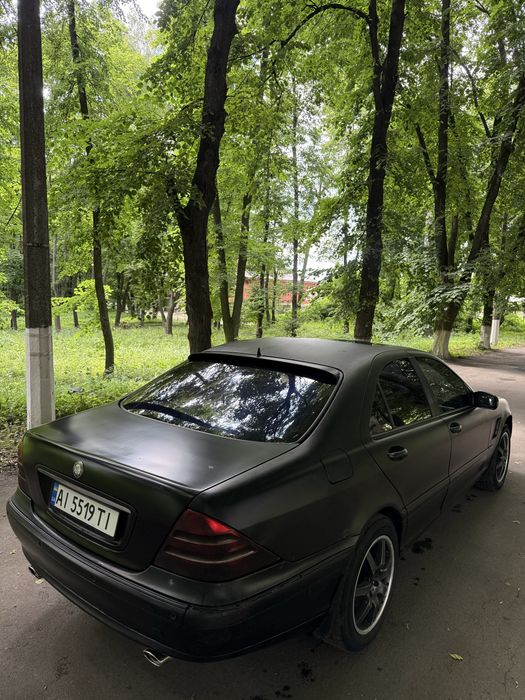 Продам Mersedes-Benz W220 S-class