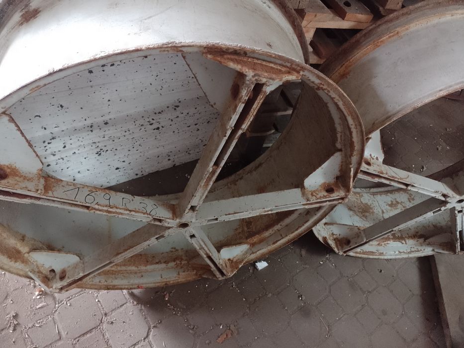 Opona rolnicza r 15 r 30