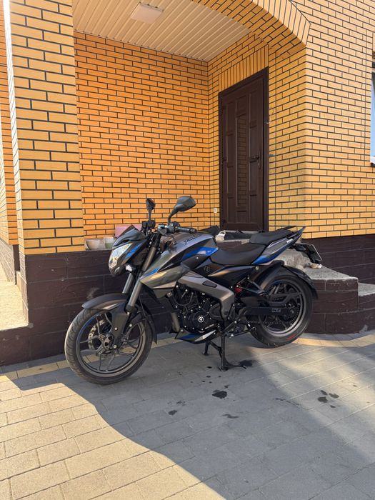 Bajaj pulsar ns200