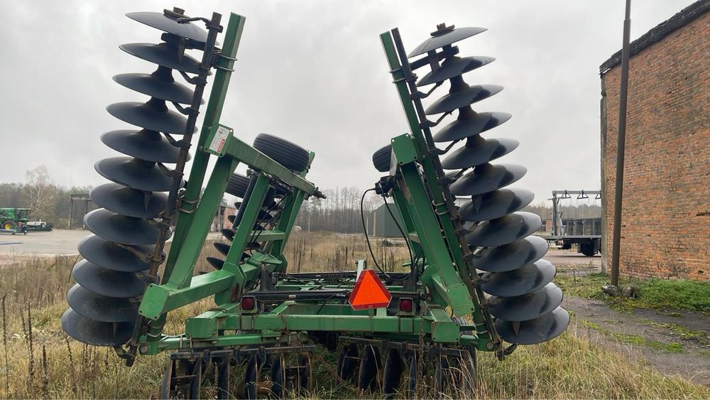 Важка дискова борона