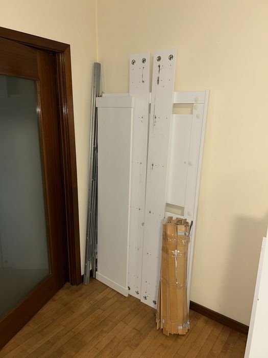 Cama de Casal Songesand IKEA