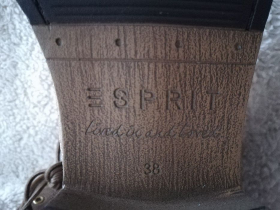 Damskie botki Esprit, r. 38