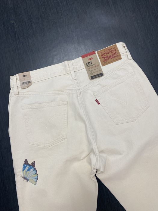Jean Levi’s Femminina  501 Original  Cream W31 L32