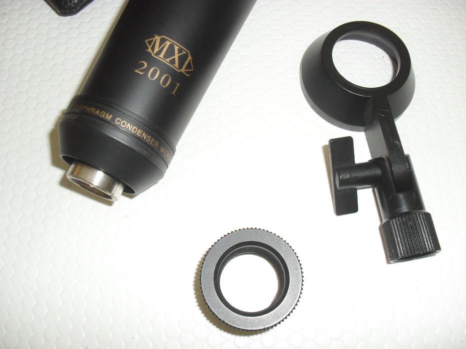 Microfone de Condensador MXL 2001