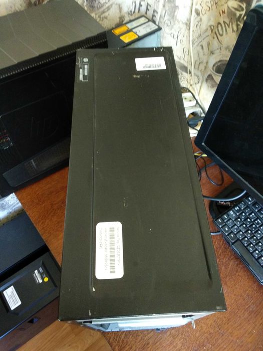 корпус от HP Z440 c фронт панелью