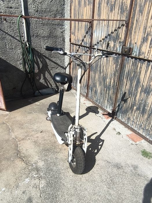 Trotinete bateria desmontável