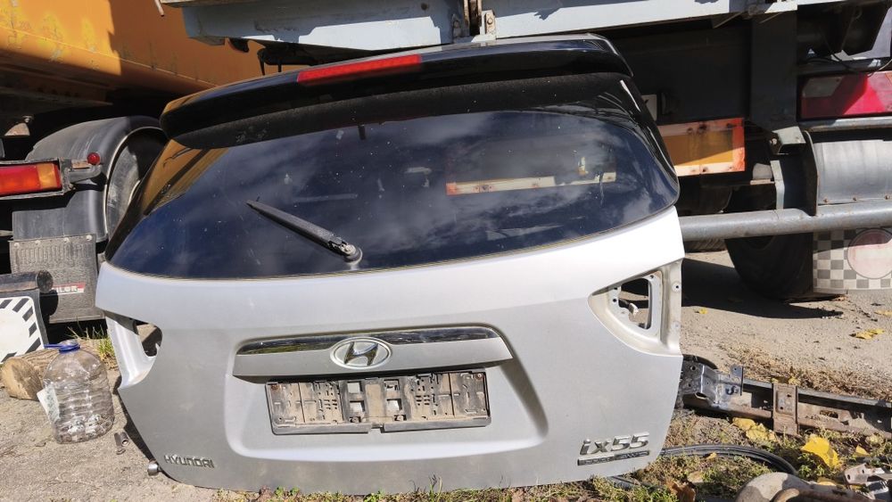 Кришка багажника ляда Hyundai Veracruz IX55