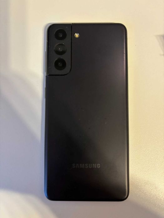 Samsung S21 Oddam za darmo dla potrzebującego TYLKO I WYŁĄCZNIE KONTAKT TELEFONICZNY