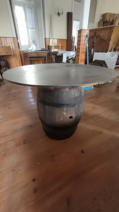 Pipo antigo de madeira para mesa