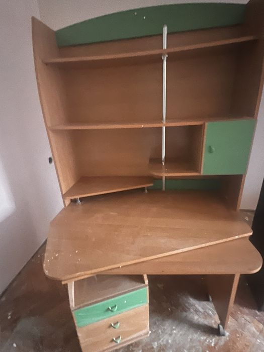 Стінка у вітальню