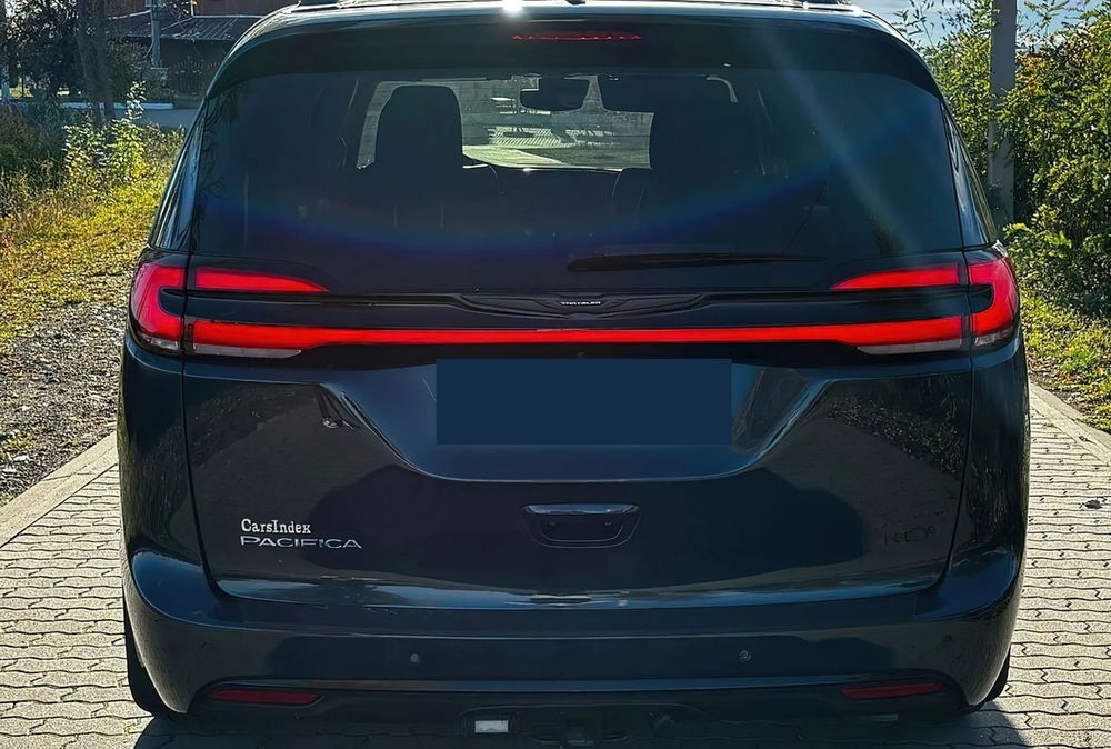 Chrysler Pacifica