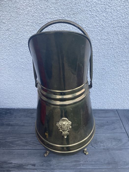Dzban mosiezny nalewak
