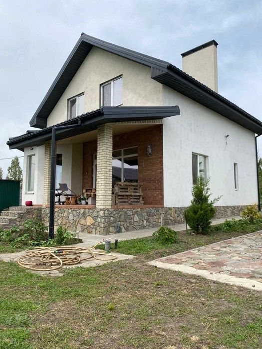 Продам дом в пос.Обуховка напротив леса