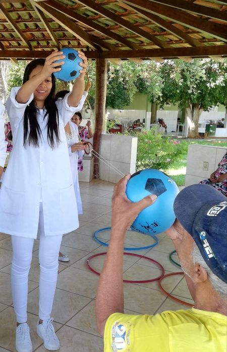Fisioterapeuta Especializada em Idosos – Braga