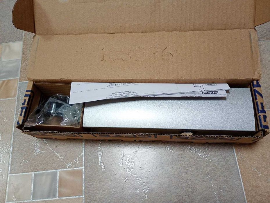 Доводчик GEZE TS 2000