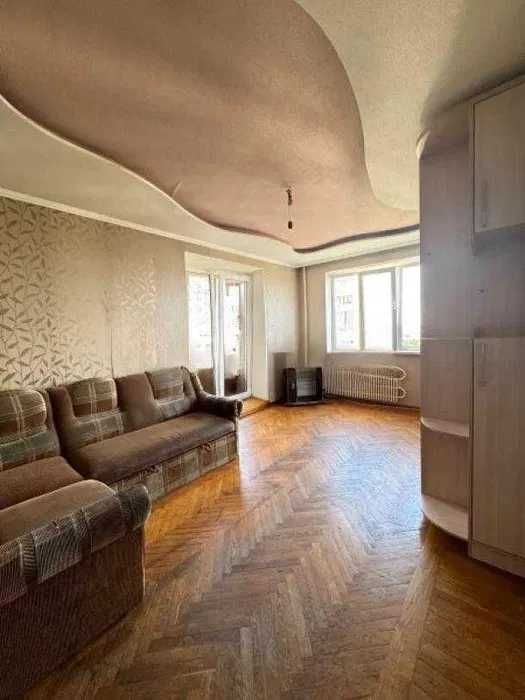 L продам  2х комнатную квартиру в Новобаварском районе