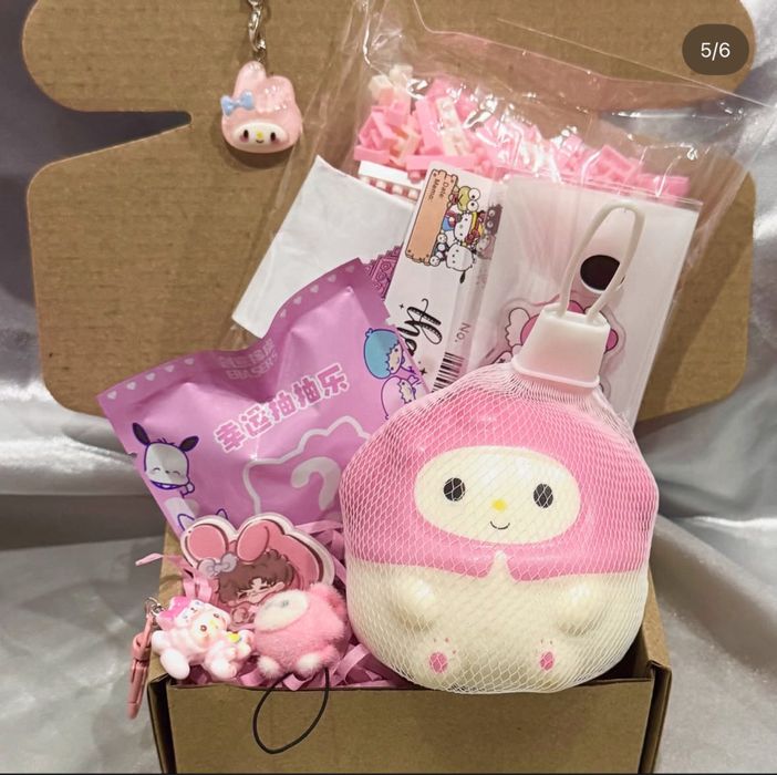 бокс з май мелоді сквіш брелки лего фіругки