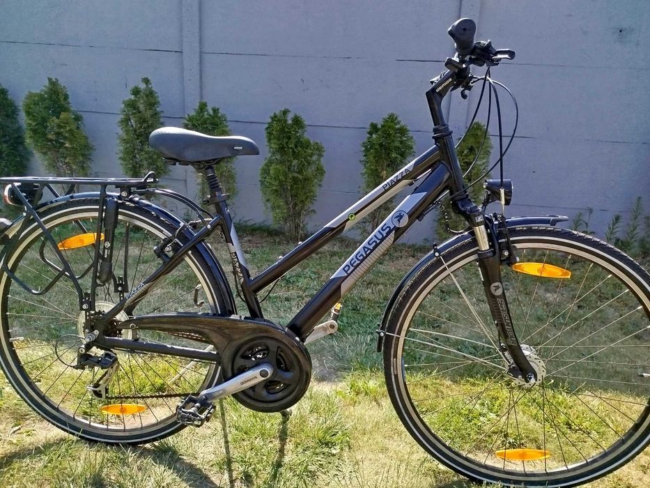 Rower Trekkingowy Miejski PEGASUS PIAZZA Koła 28 Cali Rama Alu 45 cm 18 cali Prądnica w Kole