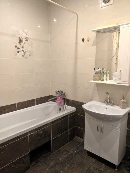 $ Однокімнатна простора квартира в ЖК Ріверсайд $