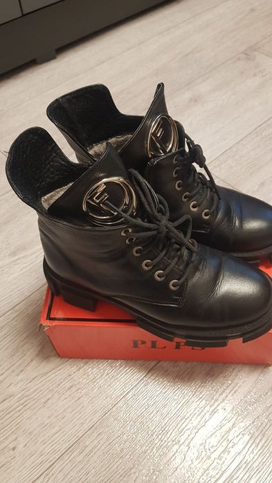 Зимові черевичкі