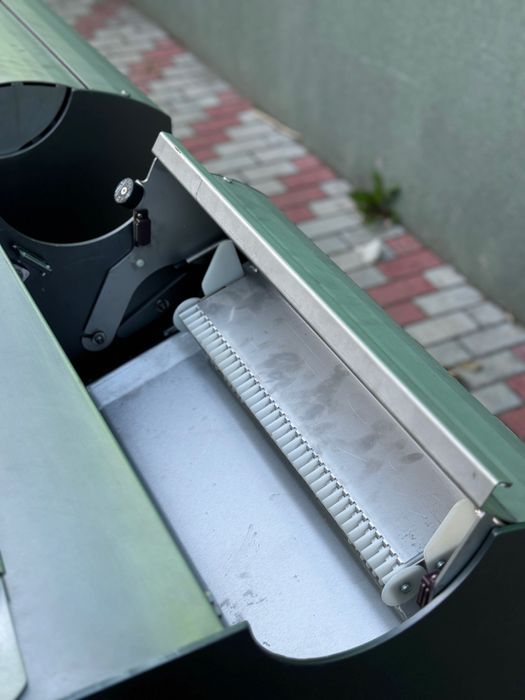 Хлеборезка автомат с крышкой Wabama 20мм