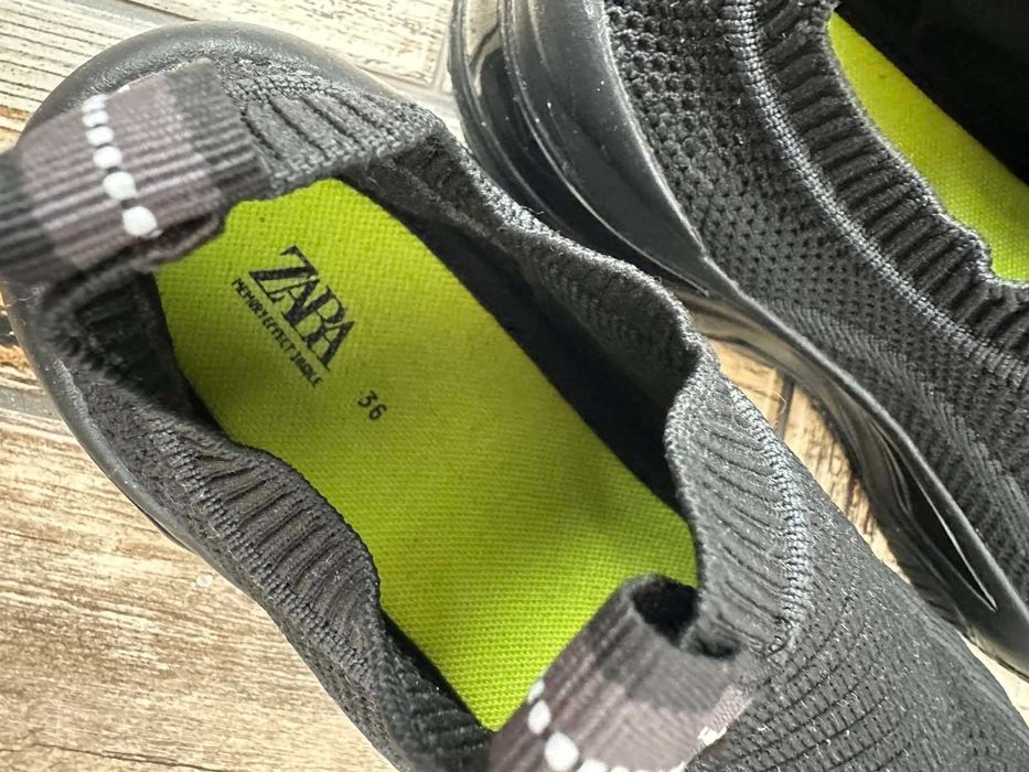 кросівки жіночі ZARA