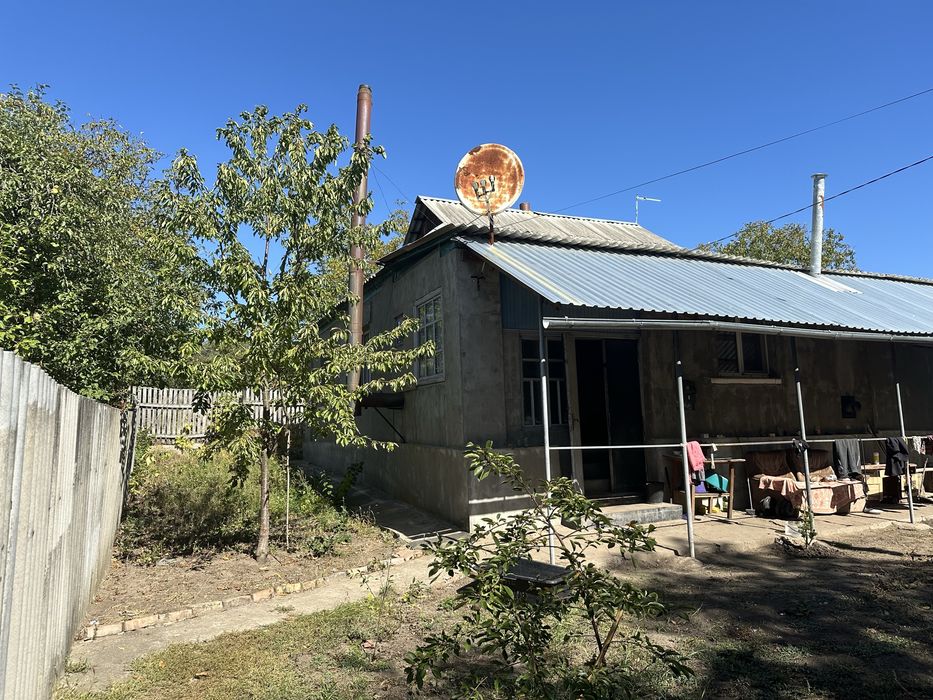 Продам будинок..