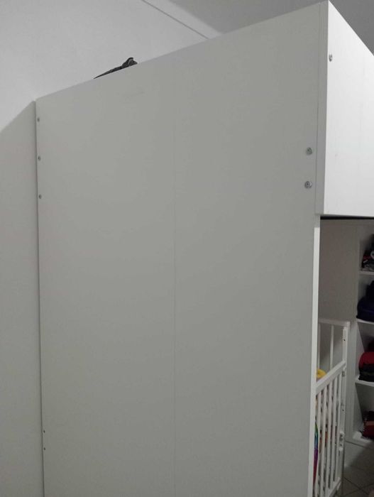 Cama de criança tipo beliche