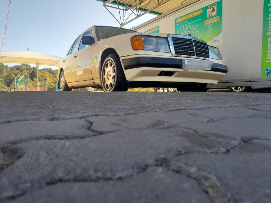 Vende mercedes 200d w124